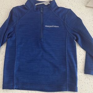 Vineyard vines pullover size 4T